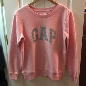 GAP LIGHT PINK CREW NECK